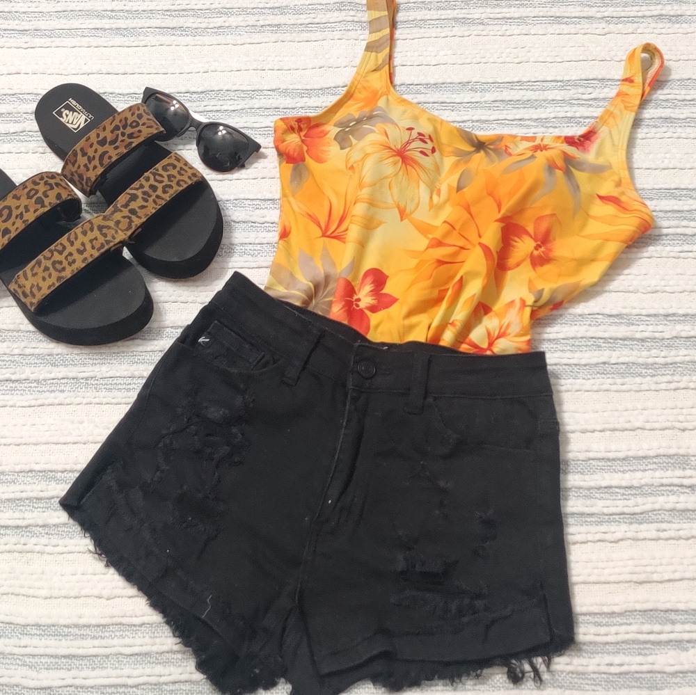 OCEAN DREAM Hawaiian swim tank - Picture 2 of 4